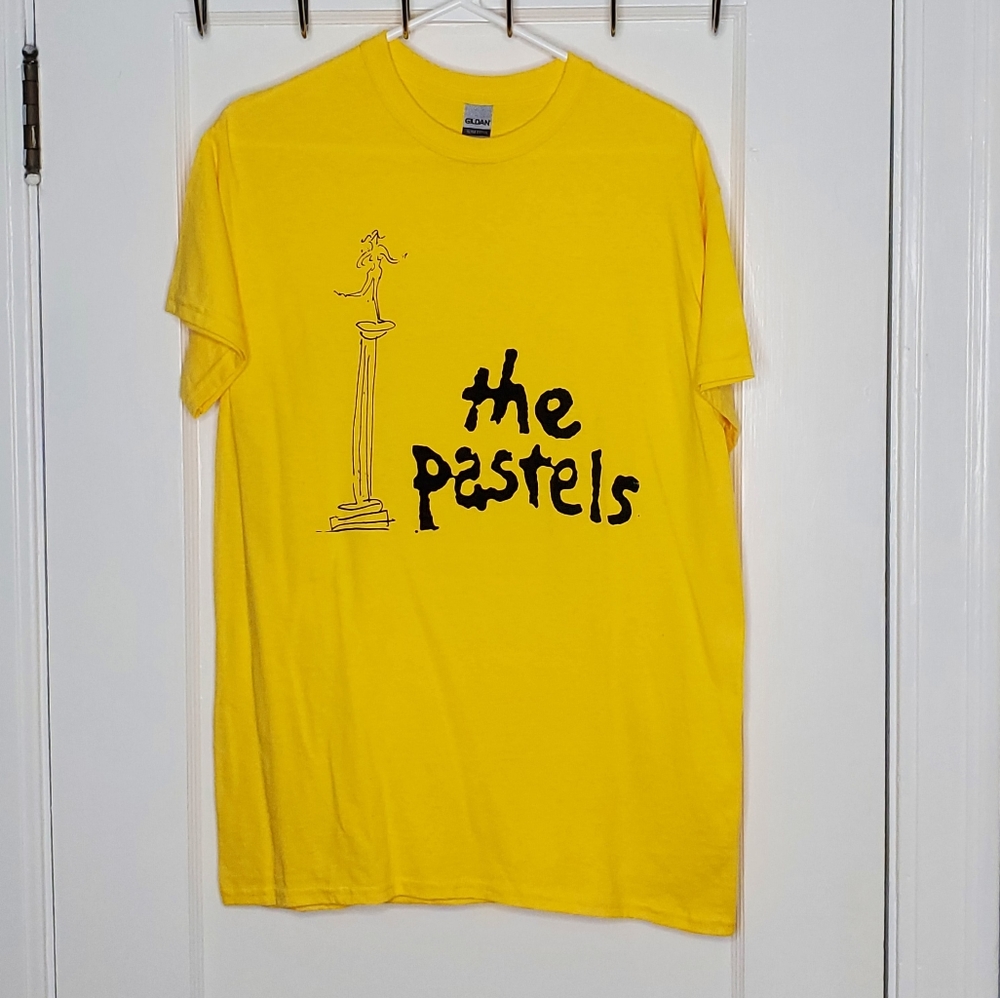 ✨️5 for $25✨️ The Pastels Band Tee Shirt M